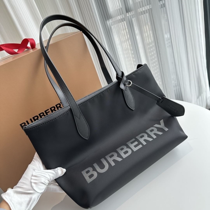 Bv*b*rry shopping bags
